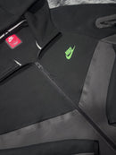 Conjunto Nike tech fleece black green