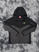 Conjunto Nike tech fleece black green