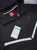 Nike tech fleece preto e branco