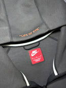 Nike tech fleece x Syna world