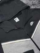 Nike tech fleece cinza e preto